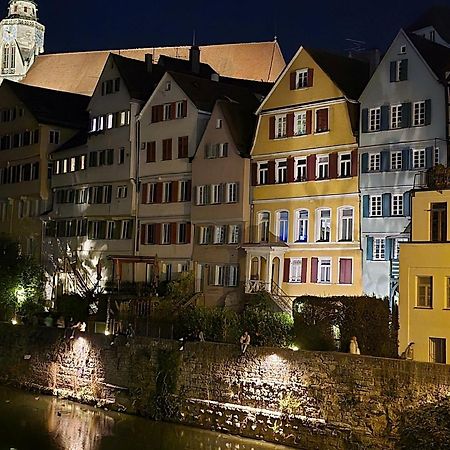 Stadtnahes Gaestezimmer Im Penthouse Bei Esi Tuebingen Exterior photo